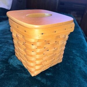 Longaberger Tissie Holder